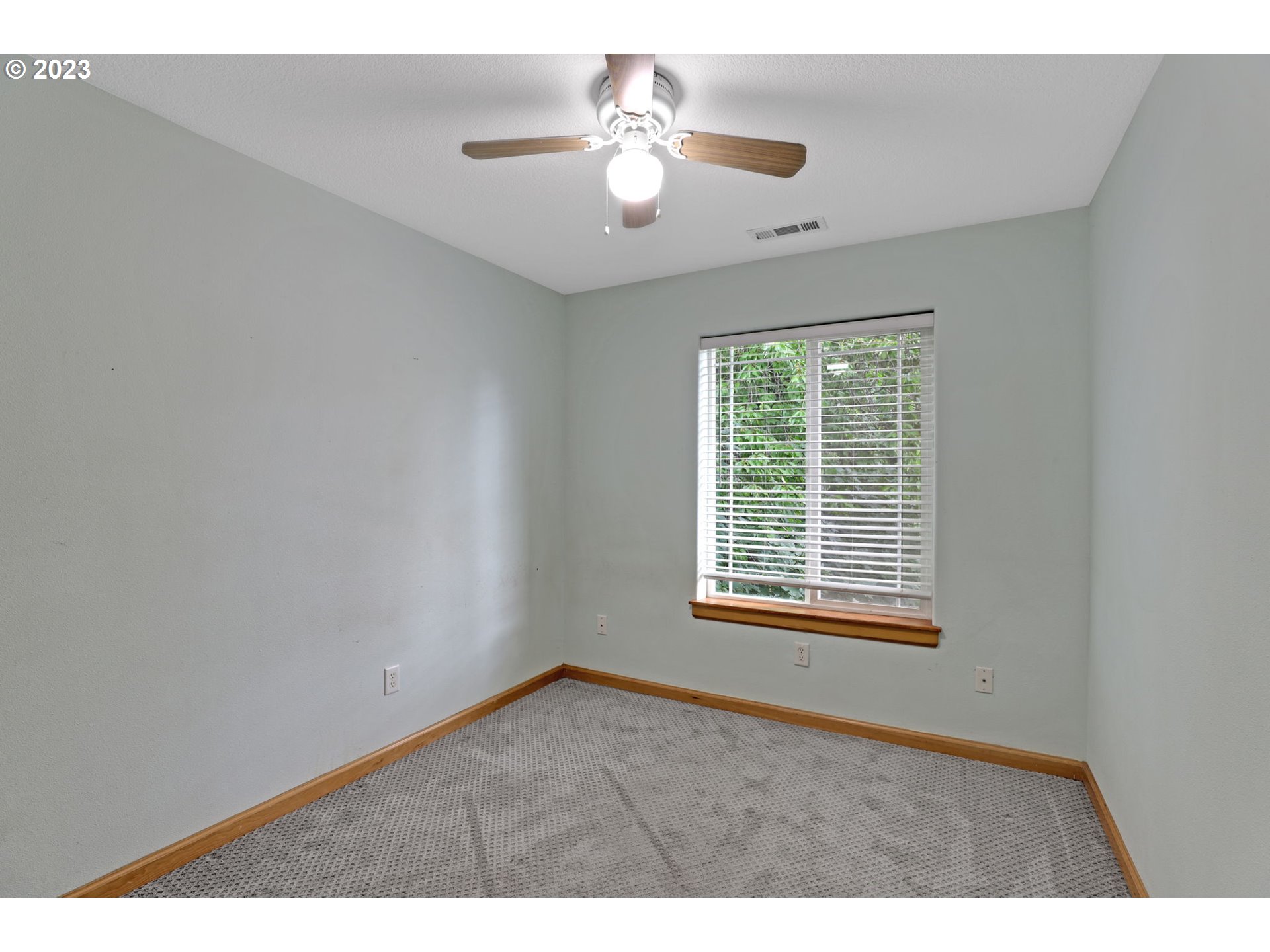 38909 Sandy Heights Street Sandy, OR 97055 - Photo 24 of 33 a view of an empty room with a window