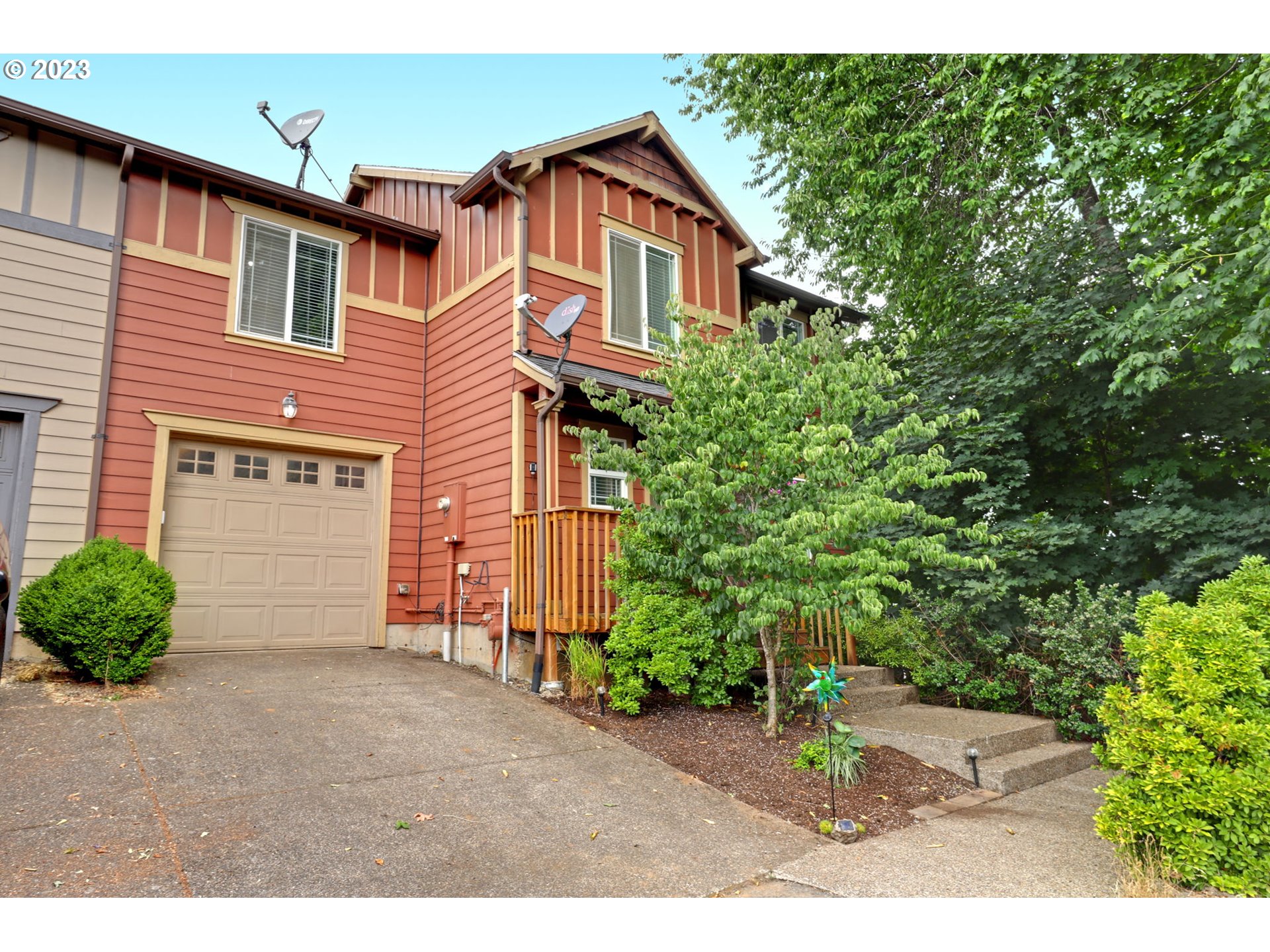 38909 Sandy Heights Street Sandy, OR 97055 - Photo 32 of 33 a front view of a house with a yard