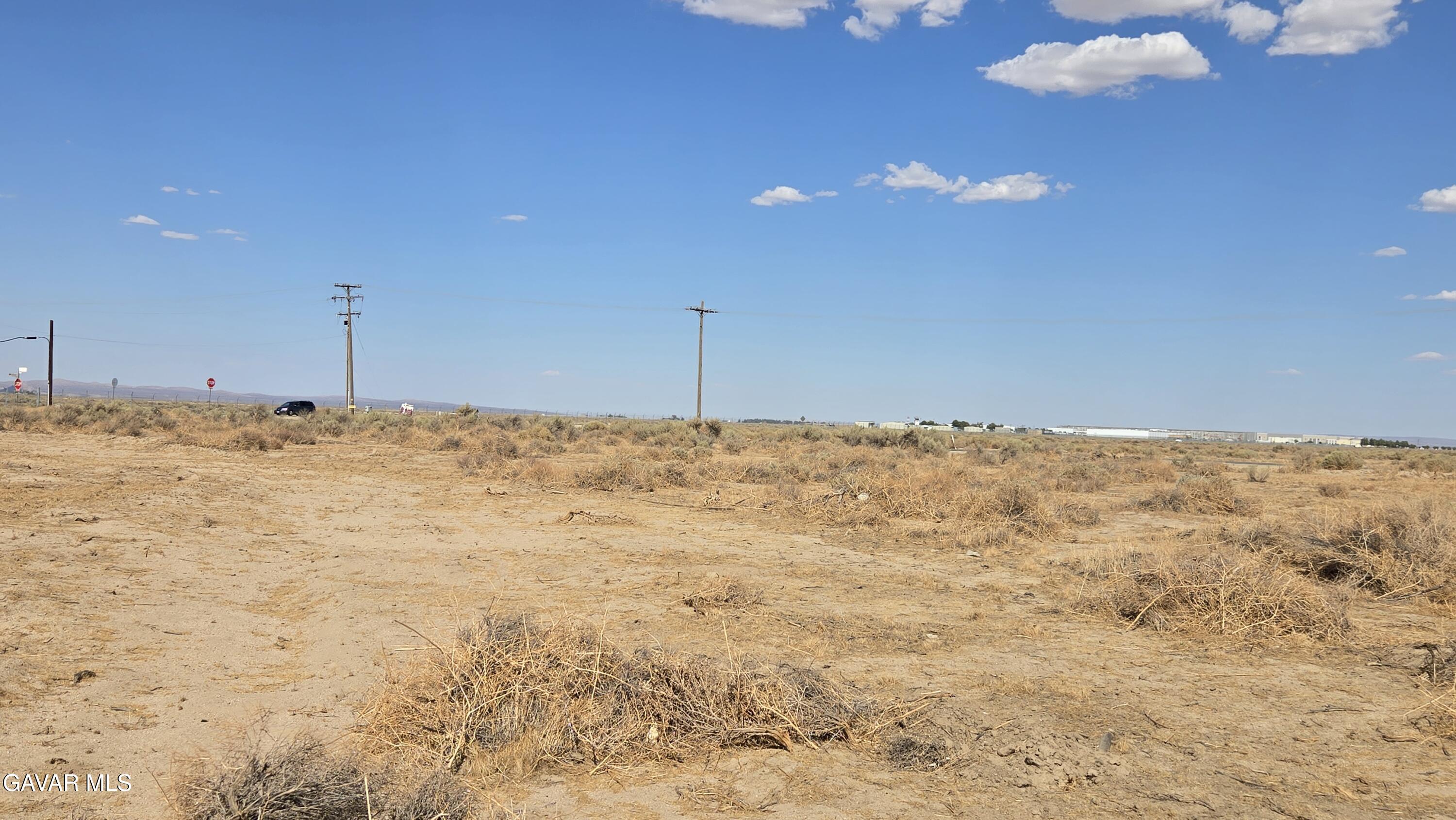 60th St Vicinity Avenue West Lancaster, CA 93536 - Photo 20 of 35 20250831_154114