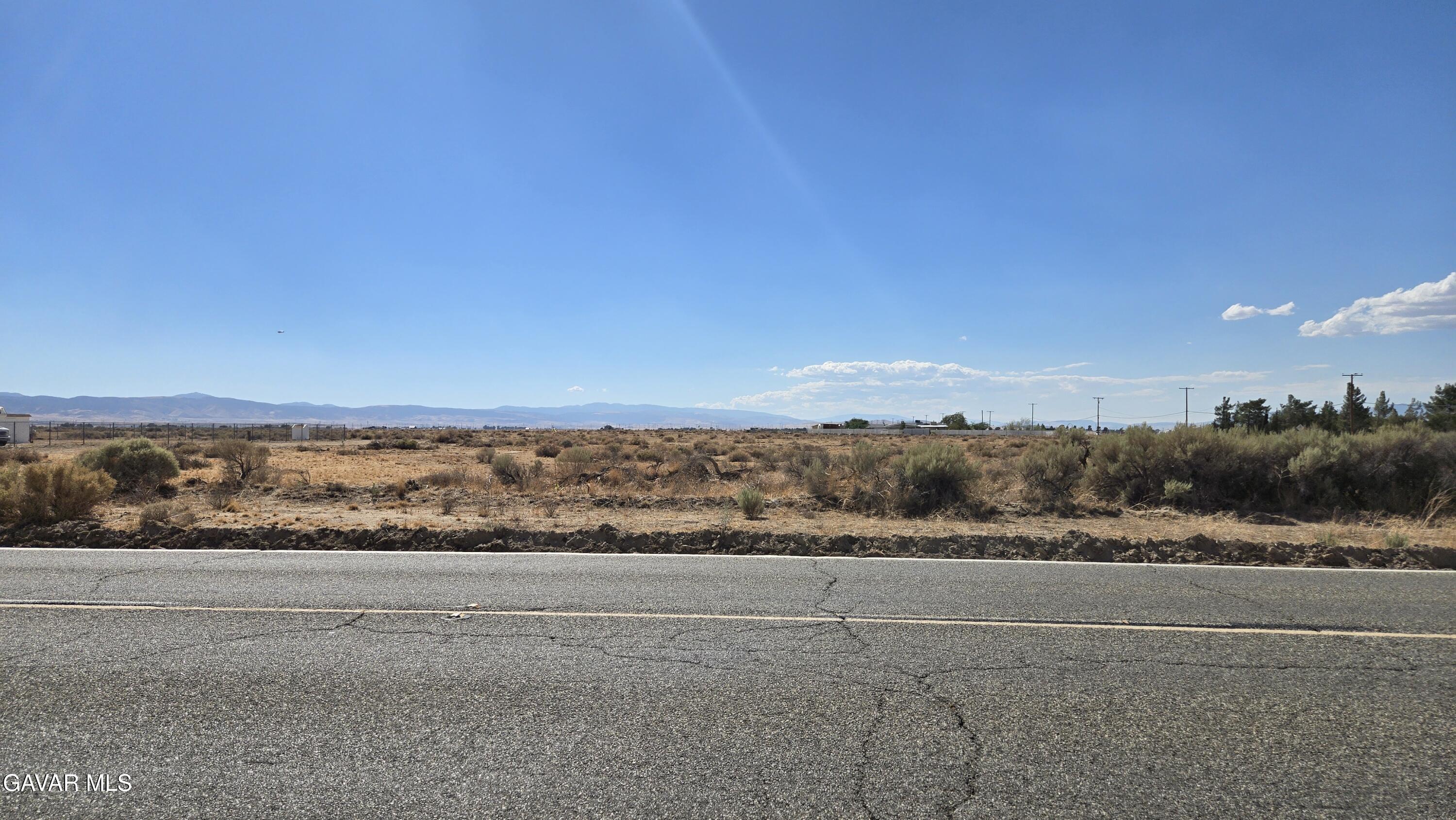 60th St Vicinity Avenue West Lancaster, CA 93536 - Photo 5 of 35 20250831_153419