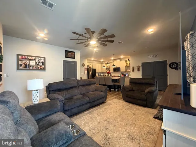 $385,000 | 84 Preening Road, Hedgesville, WV 25427