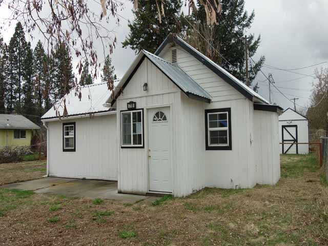 718 South Custer Road Spokane Valley, WA 99212 - Photo 2 of 20