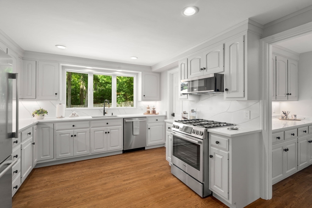 100 Village Hill Road Belmont, MA 02478 - Photo 11 of 38