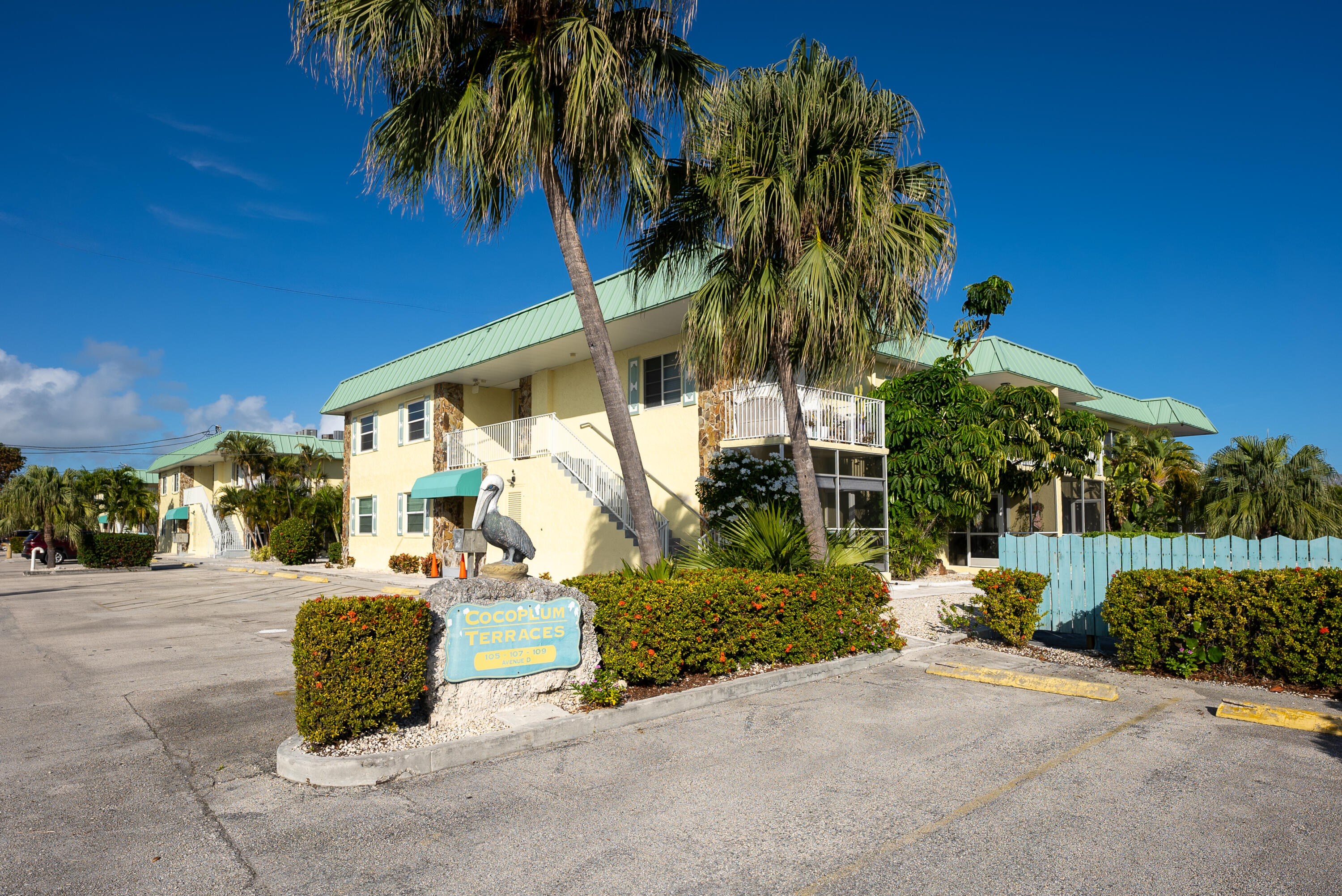 105 Ave D, Unit 113 Marathon, FL 33050 - Photo 22 of 26 a view of a backyard