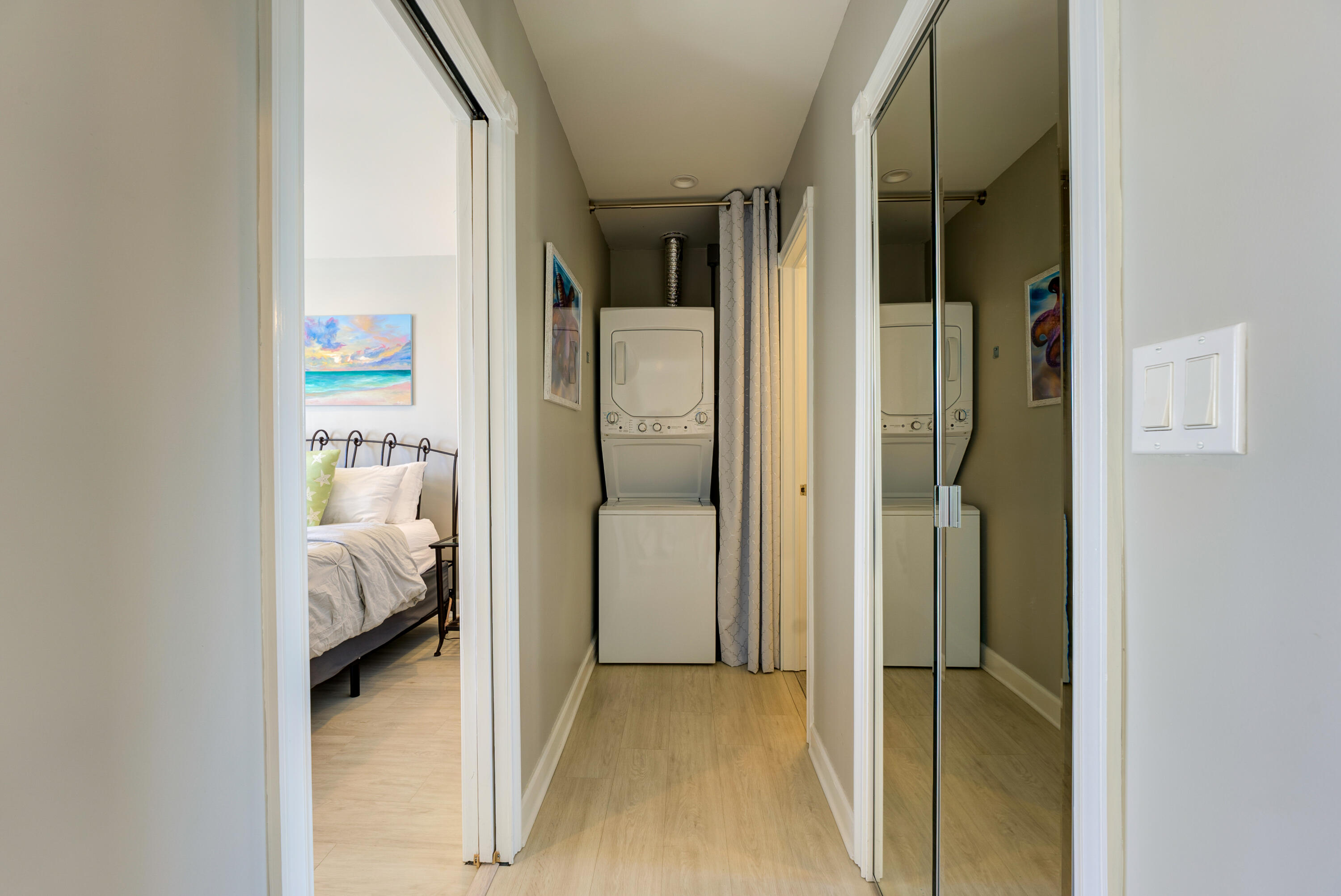 105 Ave D, Unit 113 Marathon, FL 33050 - Photo 9 of 26 a view of walk in closet