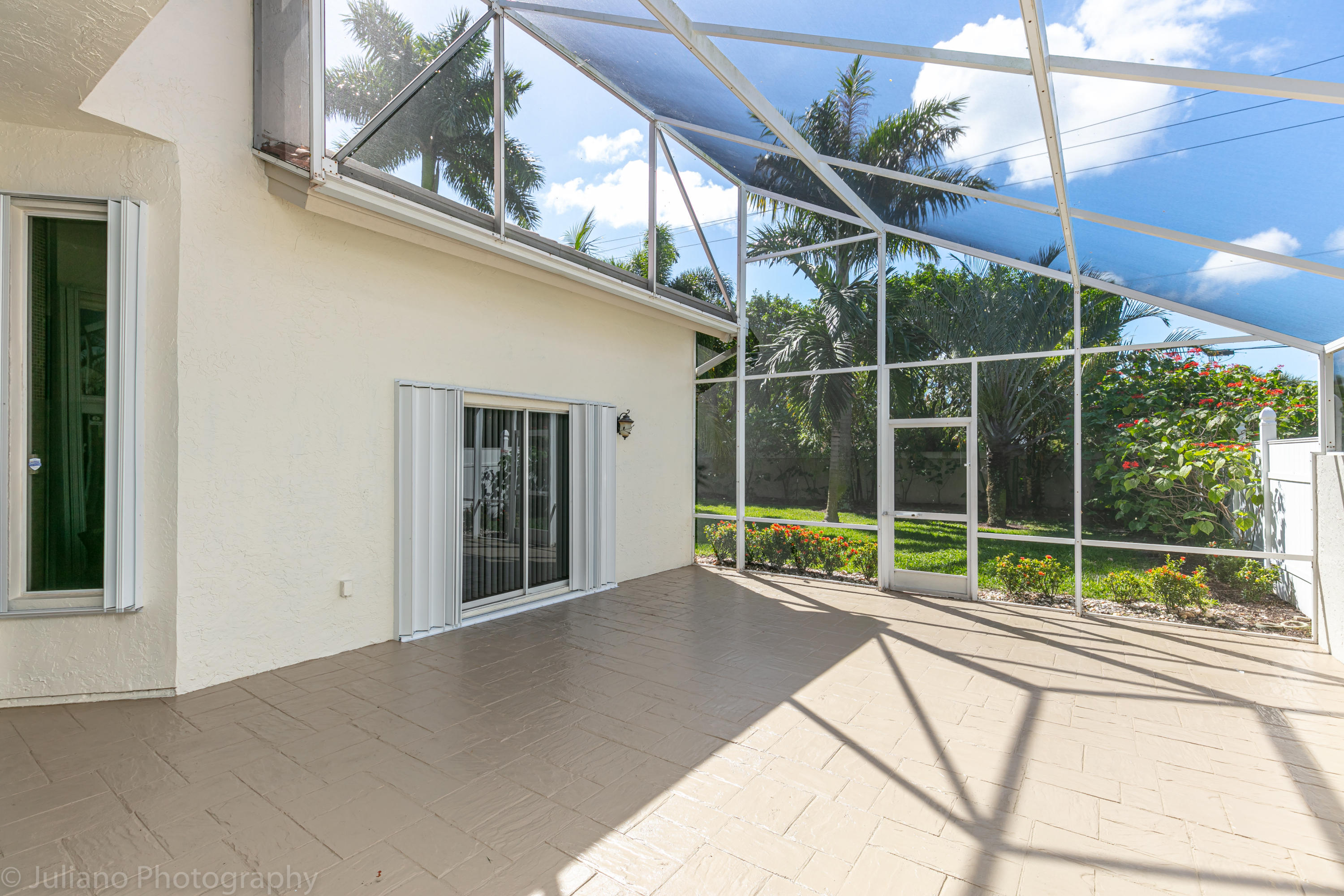 23177 Boca Club Colony Circle Boca Raton, FL 33433 - Photo 27 of 34 Screened Patio