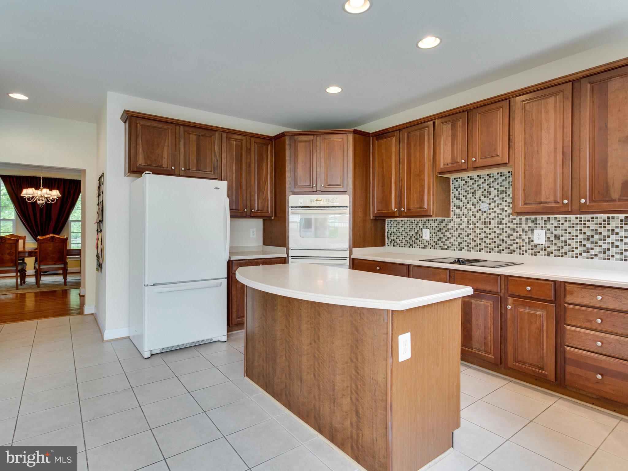 23150 Persimmon Ridge Road Clarksburg, MD 20871 - Photo 12 of 30 Kitchen