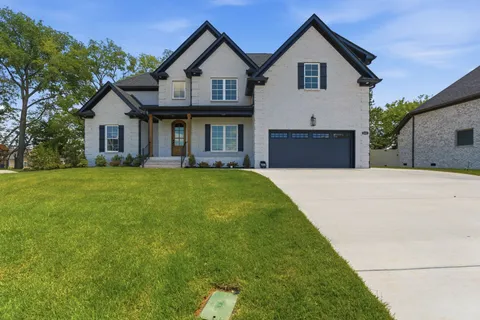 $779,900 | 2601 Colleen Drive, Murfreesboro, TN 37128