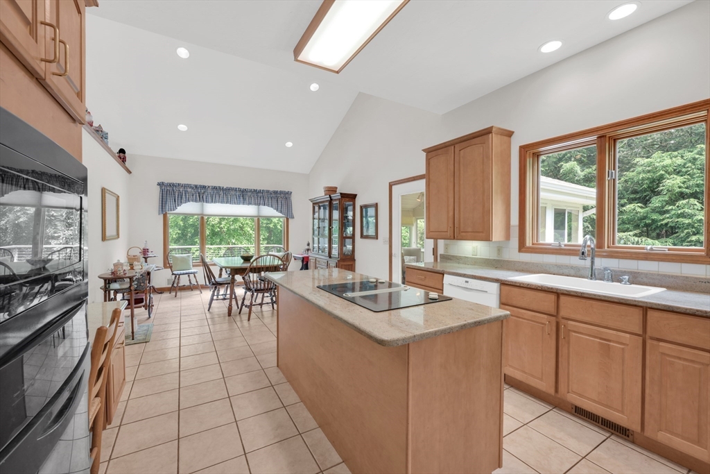 54 Shoreline Drive Ware, MA 01082 - Photo 13 of 40