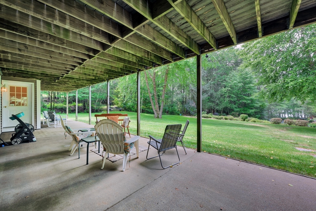 54 Shoreline Drive Ware, MA 01082 - Photo 10 of 40