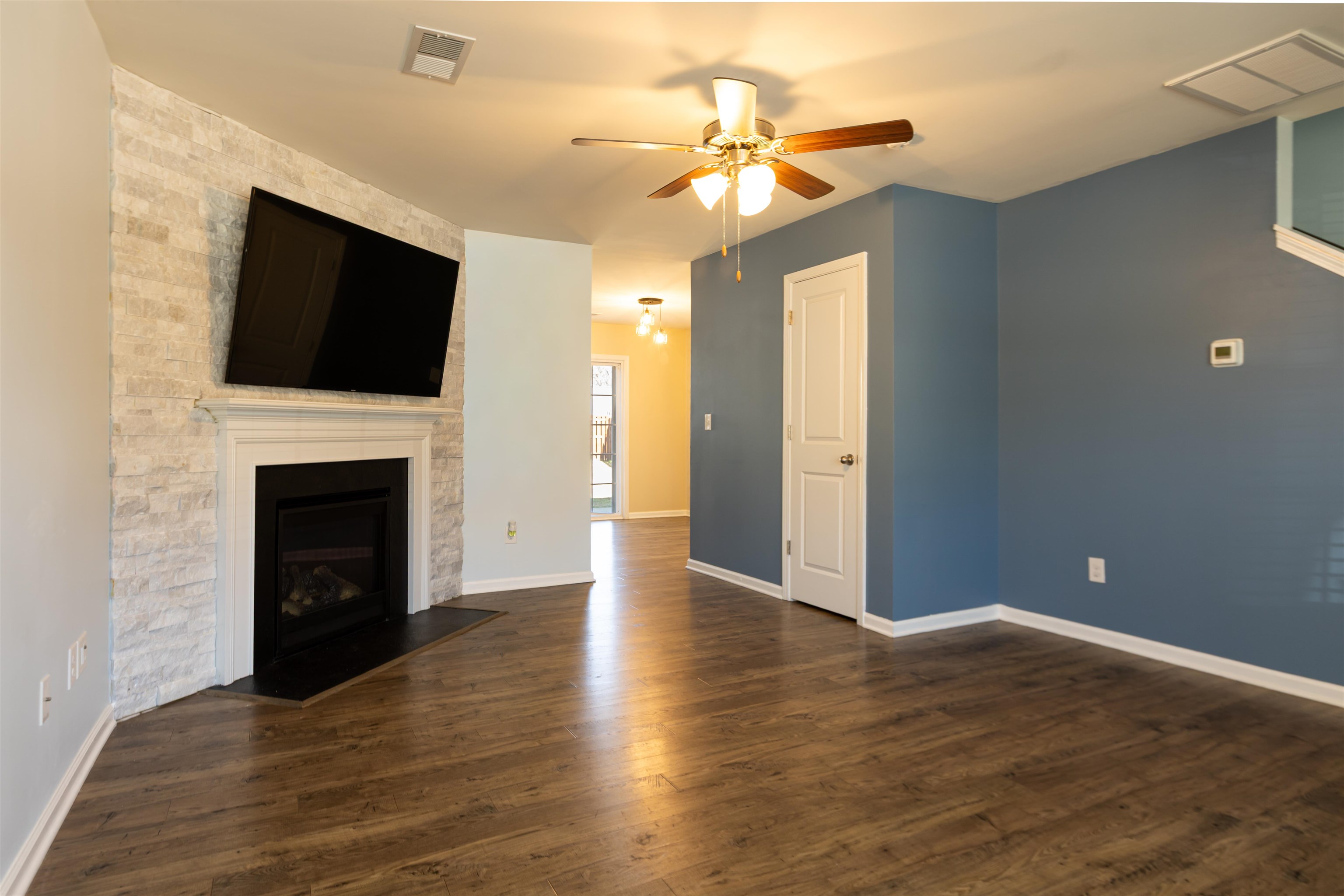 540 Craftsman Lane Boiling Springs, SC 29316 - Photo 3 of 27