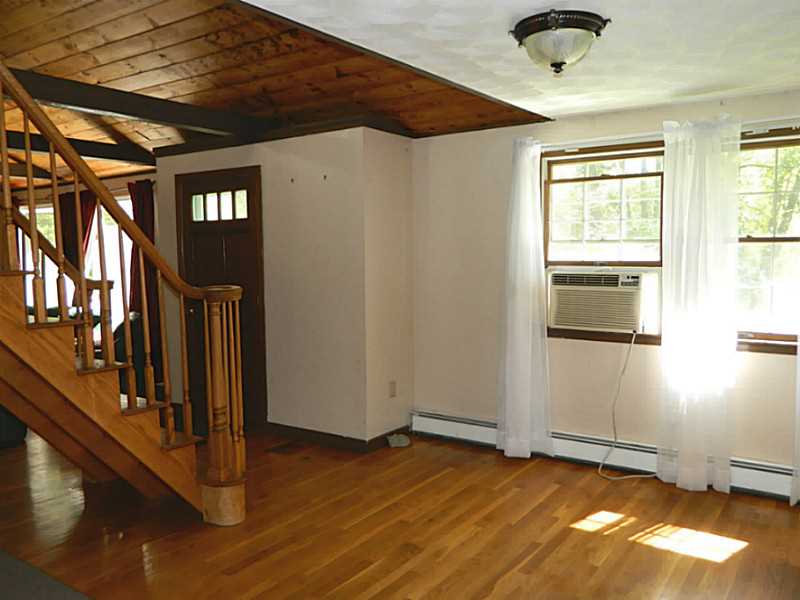 335 Rockland Road Scituate, RI 02857 - Photo 12 of 21 Den/Family/Great Room.
