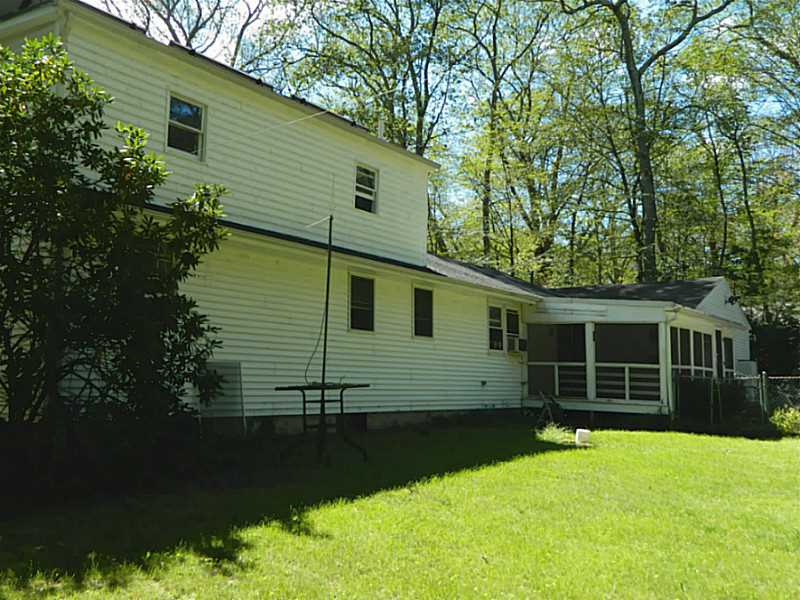 335 Rockland Road Scituate, RI 02857 - Photo 5 of 21 Exterior Back.