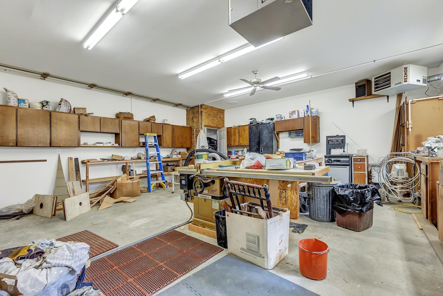 12724 North Mayfair Road Spokane, WA 99218 - Photo 43 of 48