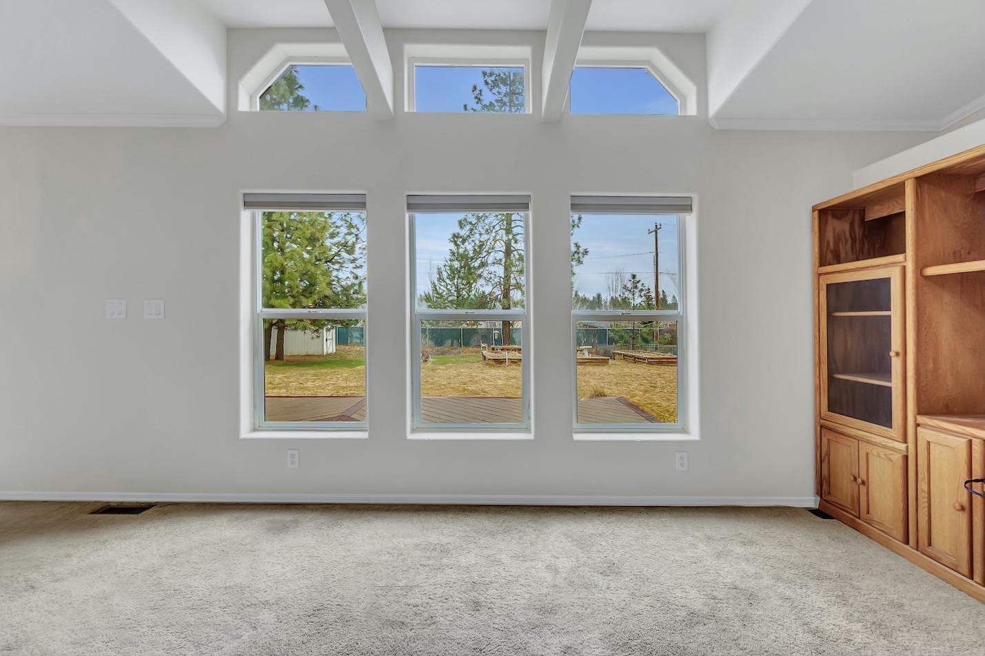 12724 North Mayfair Road Spokane, WA 99218 - Photo 7 of 48