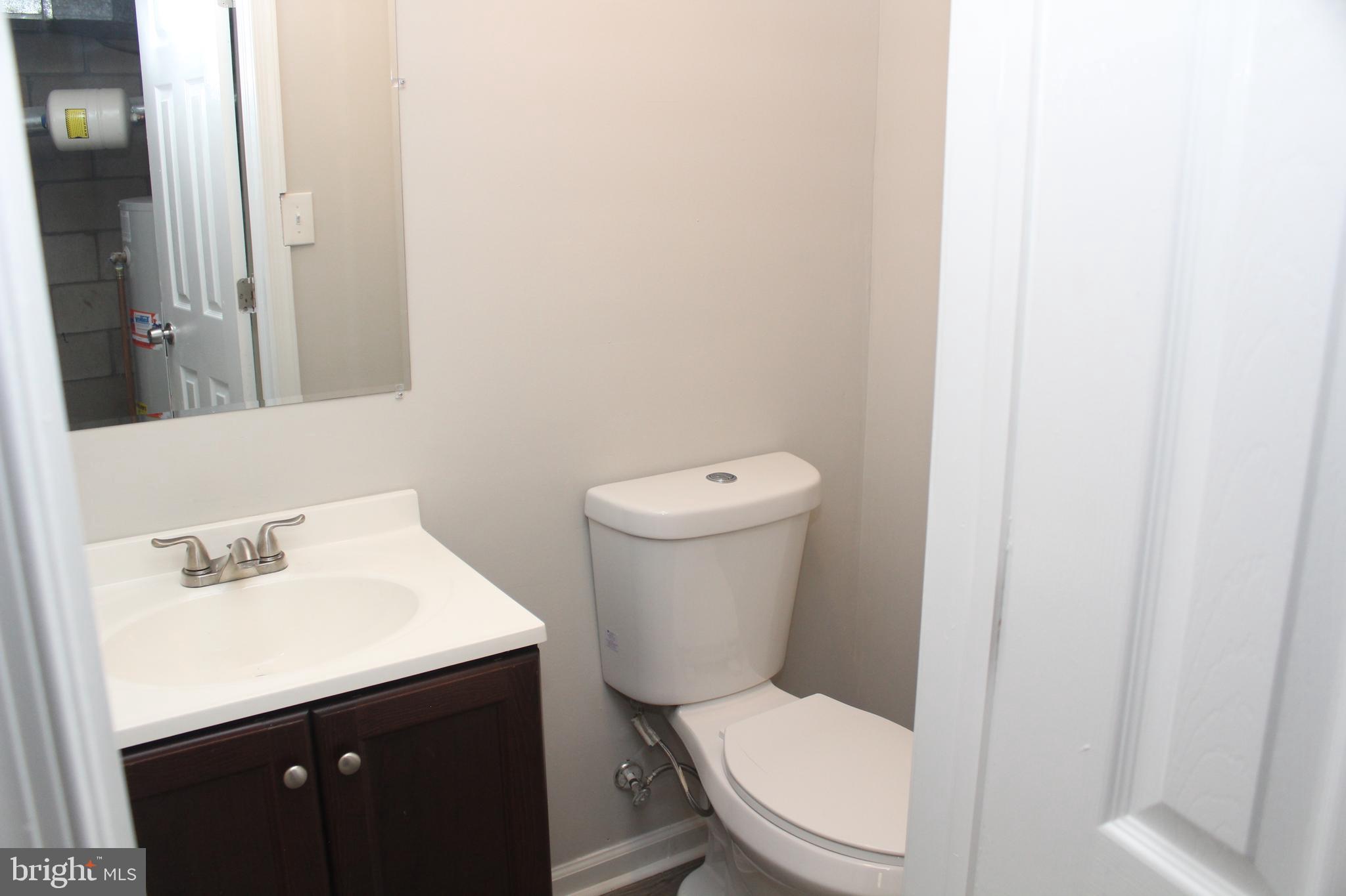 1425 John Clark Road Dover, DE 19904 - Photo 19 of 21 Half Bath