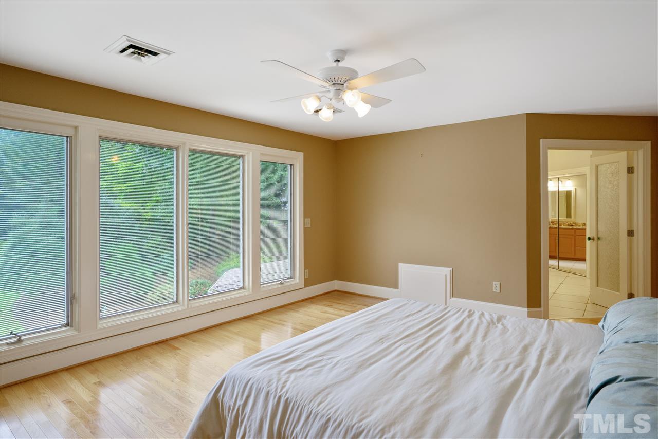 10037 Sycamore Road Raleigh, NC 27613 - Photo 14 of 25