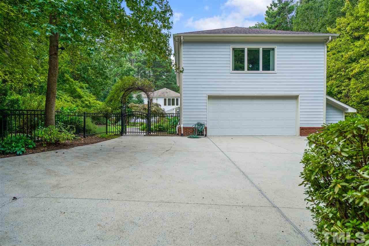 10037 Sycamore Road Raleigh, NC 27613 - Photo 5 of 25