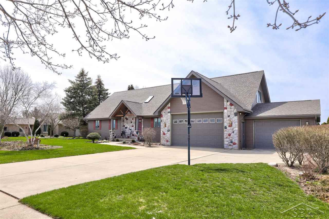 430 Frank Road Frankenmuth, MI 48734 - Photo 4 of 70 50071476-3.JPG