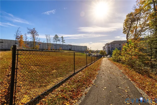$300,000 | 10525 Stony Blf Drive, Unit 201, Ashland, VA 23005