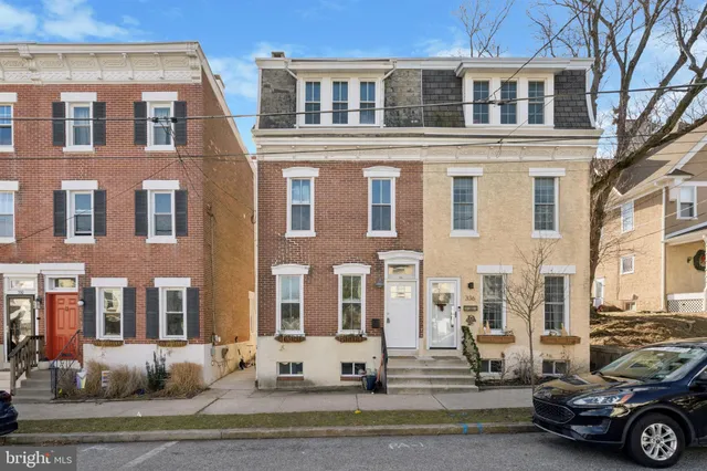 a building with multiple windows