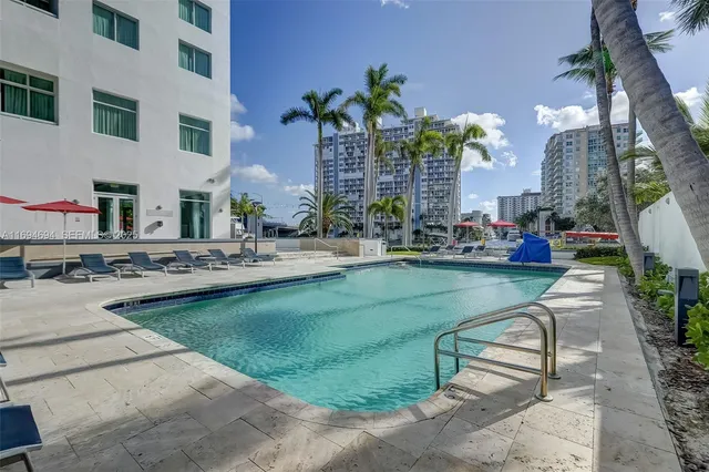 $134,900 | 2670 East Sunrise Boulevard, Unit 905, Fort Lauderdale, FL 33304