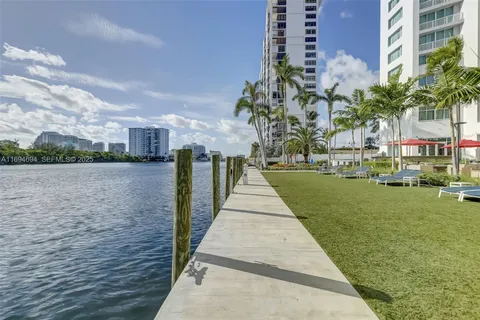 $134,900 | 2670 East Sunrise Boulevard, Unit 905, Fort Lauderdale, FL 33304