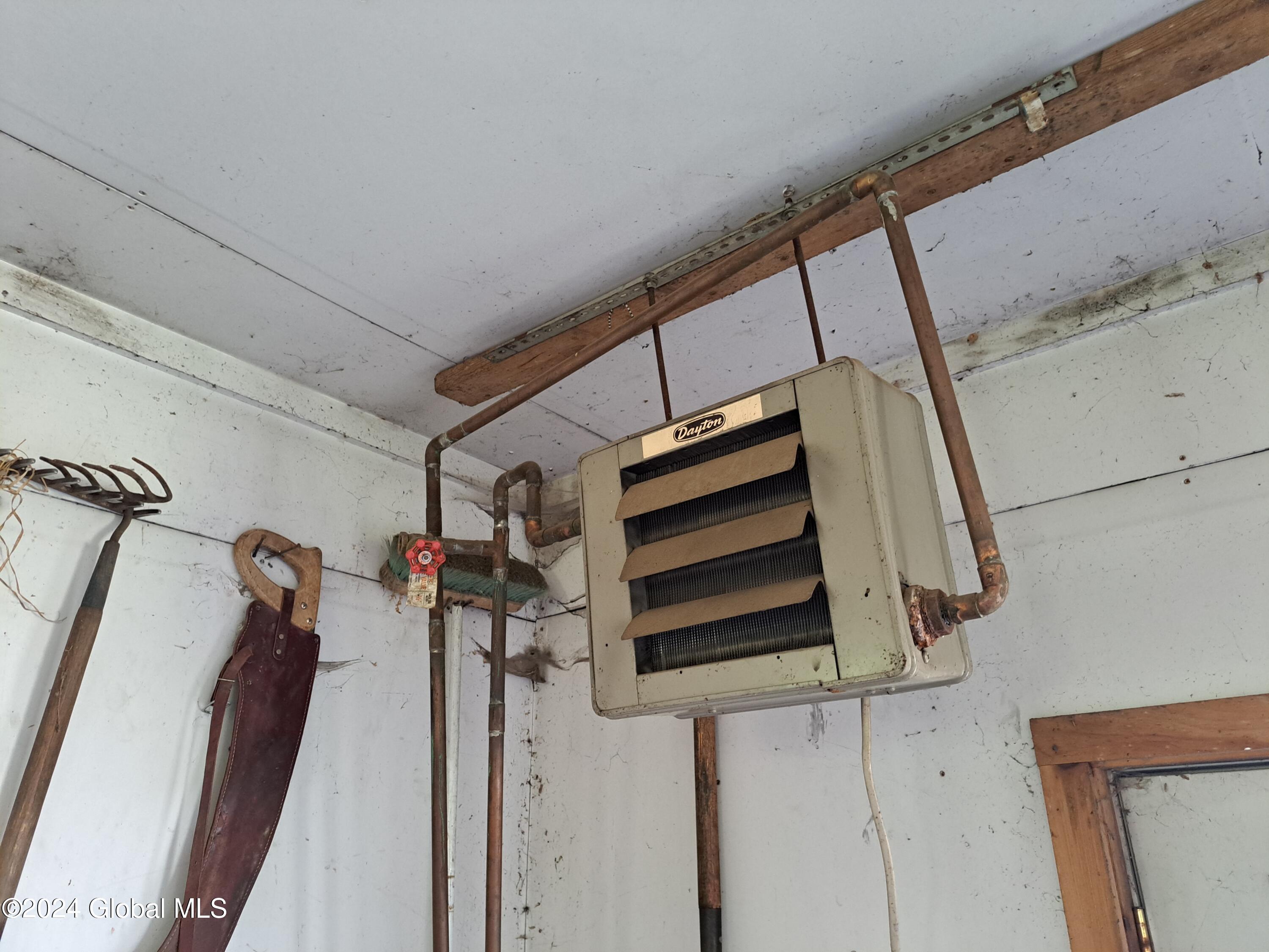 51 Barney Hill Road Johnsburg, NY 12843 - Photo 44 of 108 44 Garage Heater