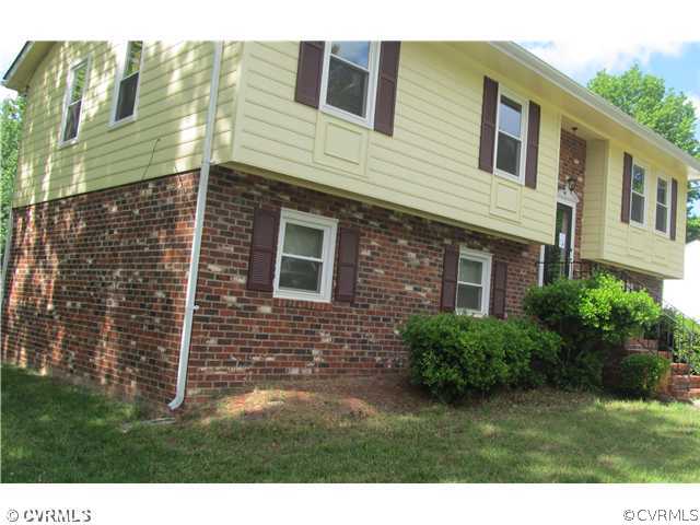 9310 North Run Road Glen Allen, VA 23060 - Photo 1 of 4 Exterior Front