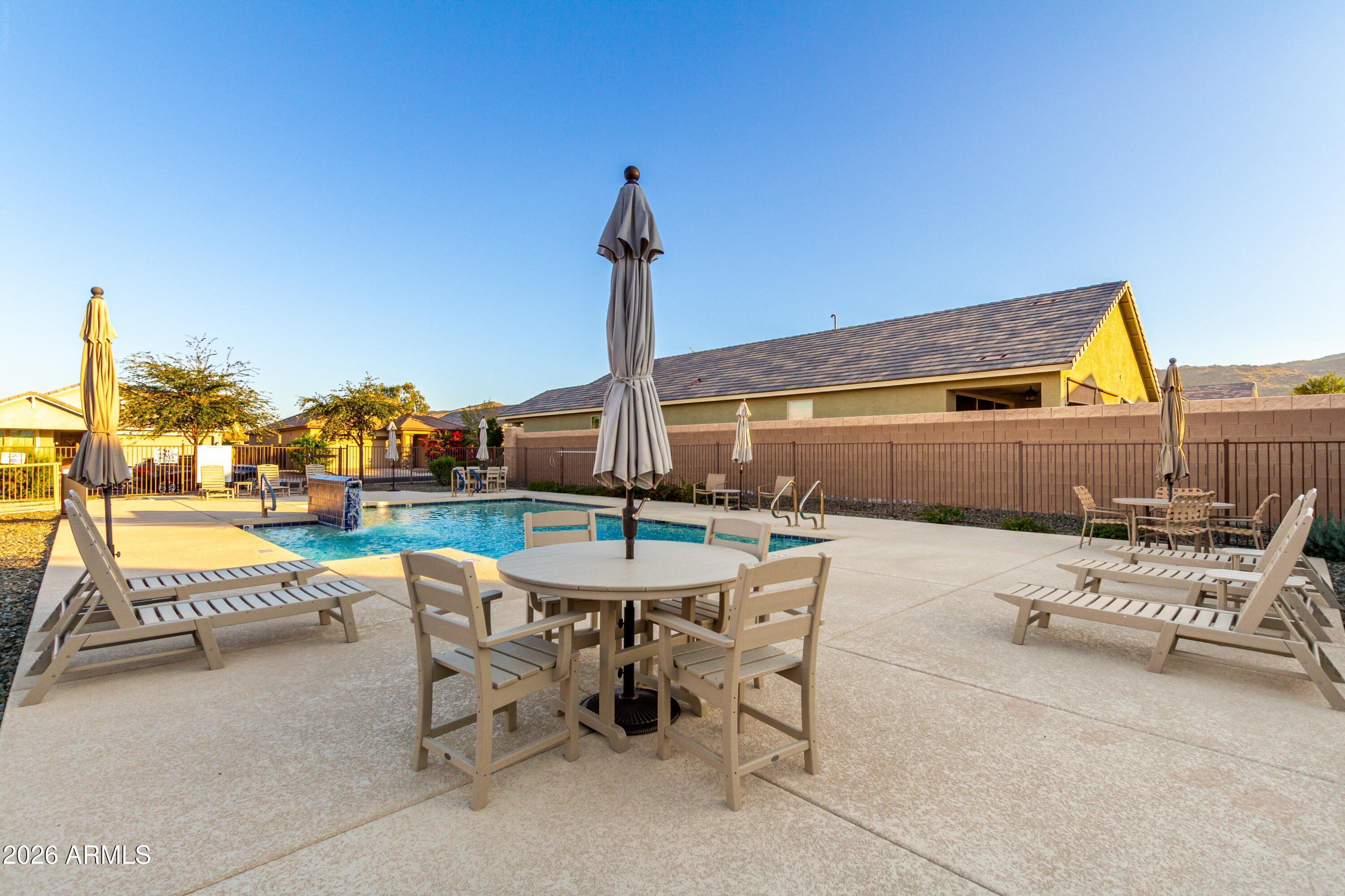 7913 South 25th Place Phoenix, AZ 85042 - Photo 29 of 32 26-Beverly