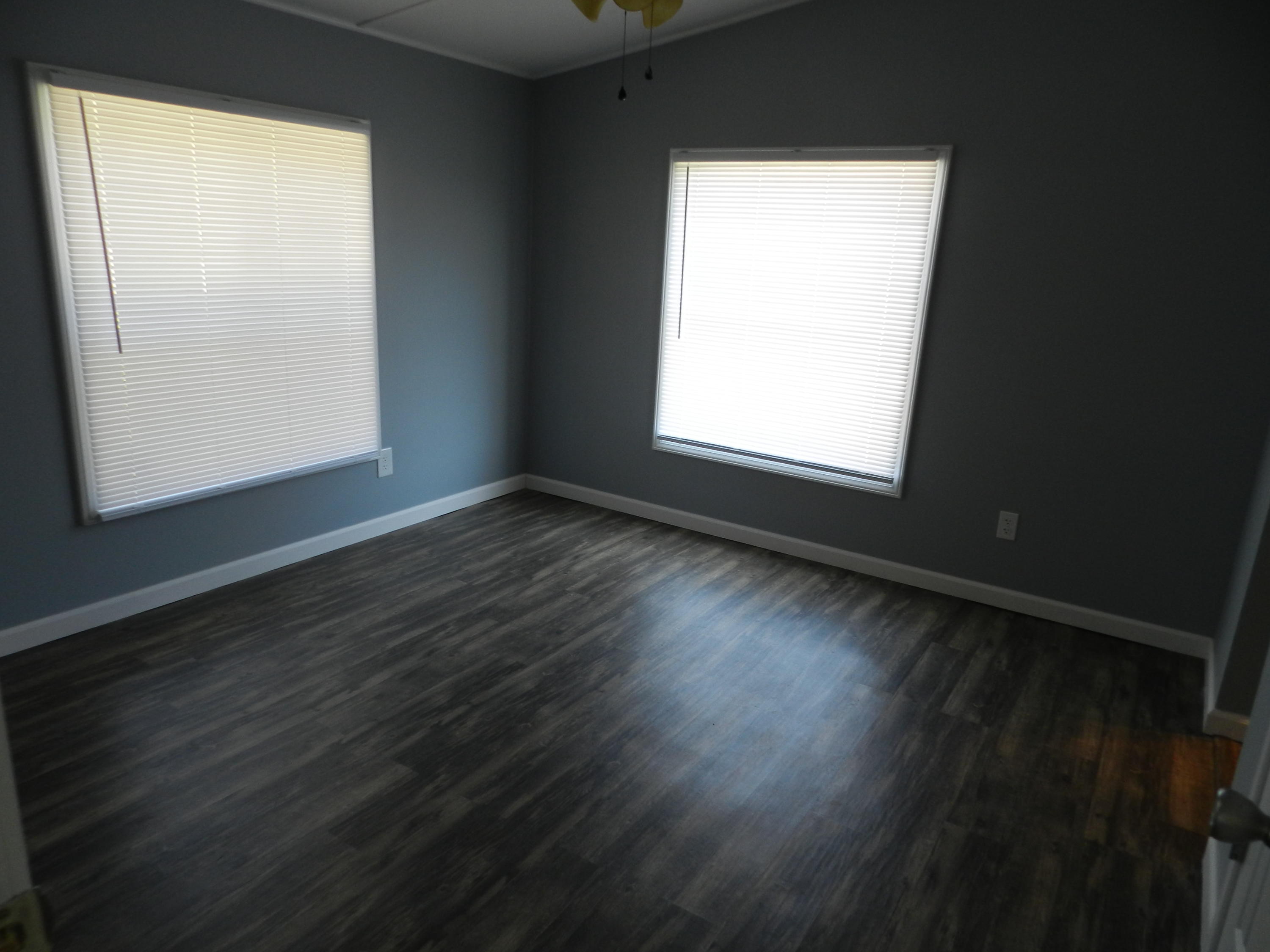 735 Bluff Road Kingsport, TN 37664 - Photo 17 of 25 DSCN8794