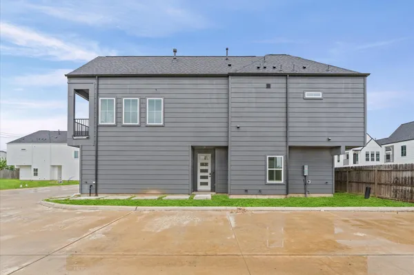 $334,900 | 3002 Jensen Drive, Houston, TX 77026