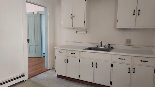 $1,500 | 131 High Street, Unit A, Keene, NH 03431