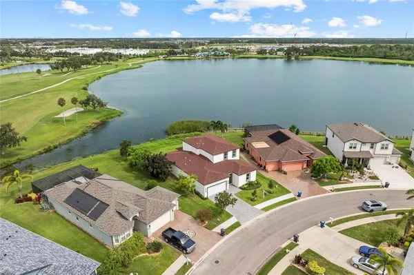 $675,000 | 9225 Raes Creek Place, Palmetto, FL 34221
