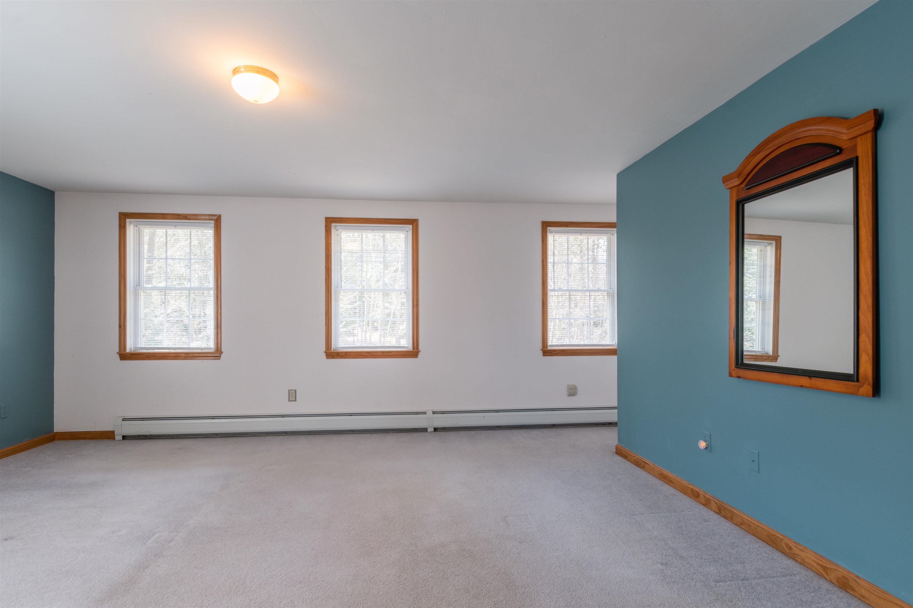 559 Old County Road North Deering, NH 03244 - Photo 8 of 28