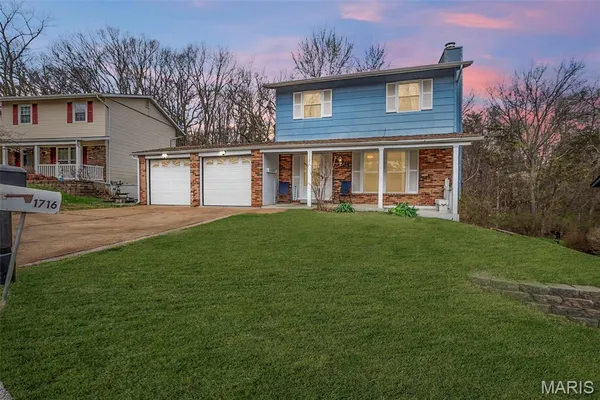 $230,000 | 1721 Burgess Way, Barnhart, MO 63012