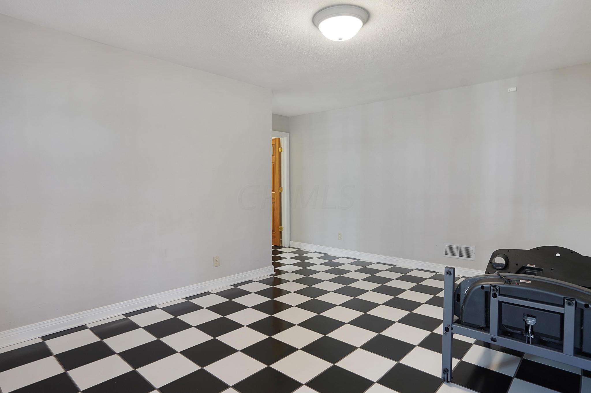 6981 Lewis Center Road Galena, OH 43021 - Photo 73 of 91 Gallery Image 73