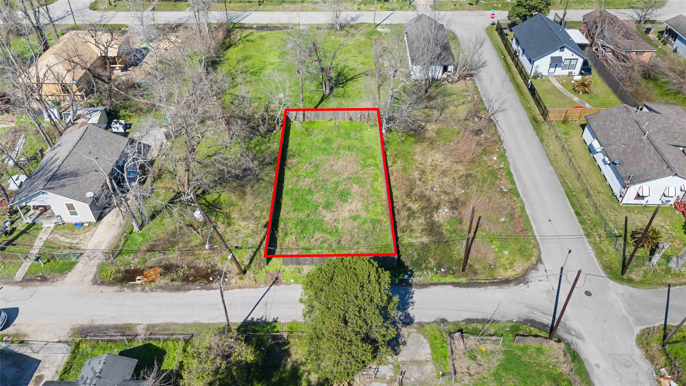3213 Delia Street Houston, TX 77026 - Photo 1 of 10
