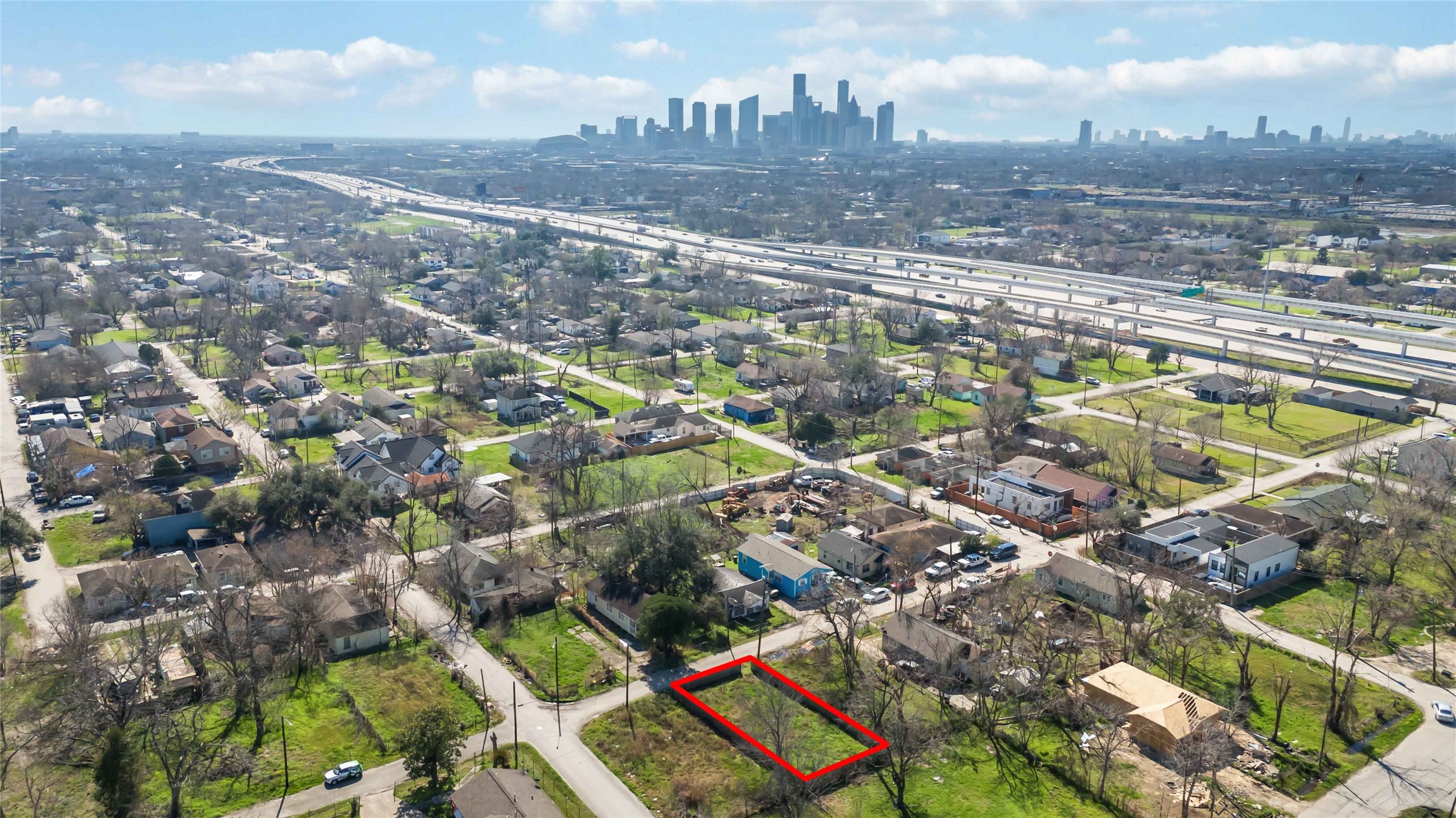 3213 Delia Street Houston, TX 77026 - Photo 2 of 10