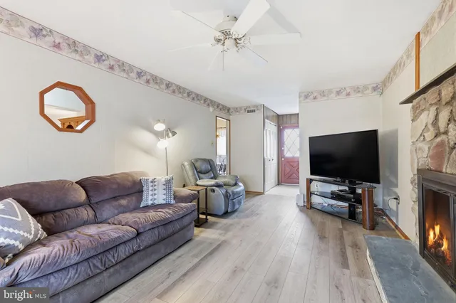 $459,900 | 6414 Crescent Avenue, Bensalem, PA 19020