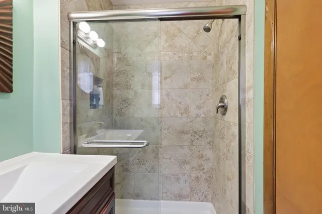 $459,900 | 6414 Crescent Avenue, Bensalem, PA 19020