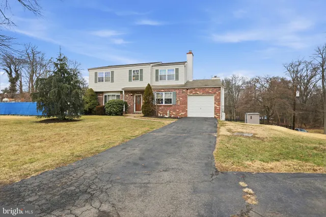 $459,900 | 6414 Crescent Avenue, Bensalem, PA 19020