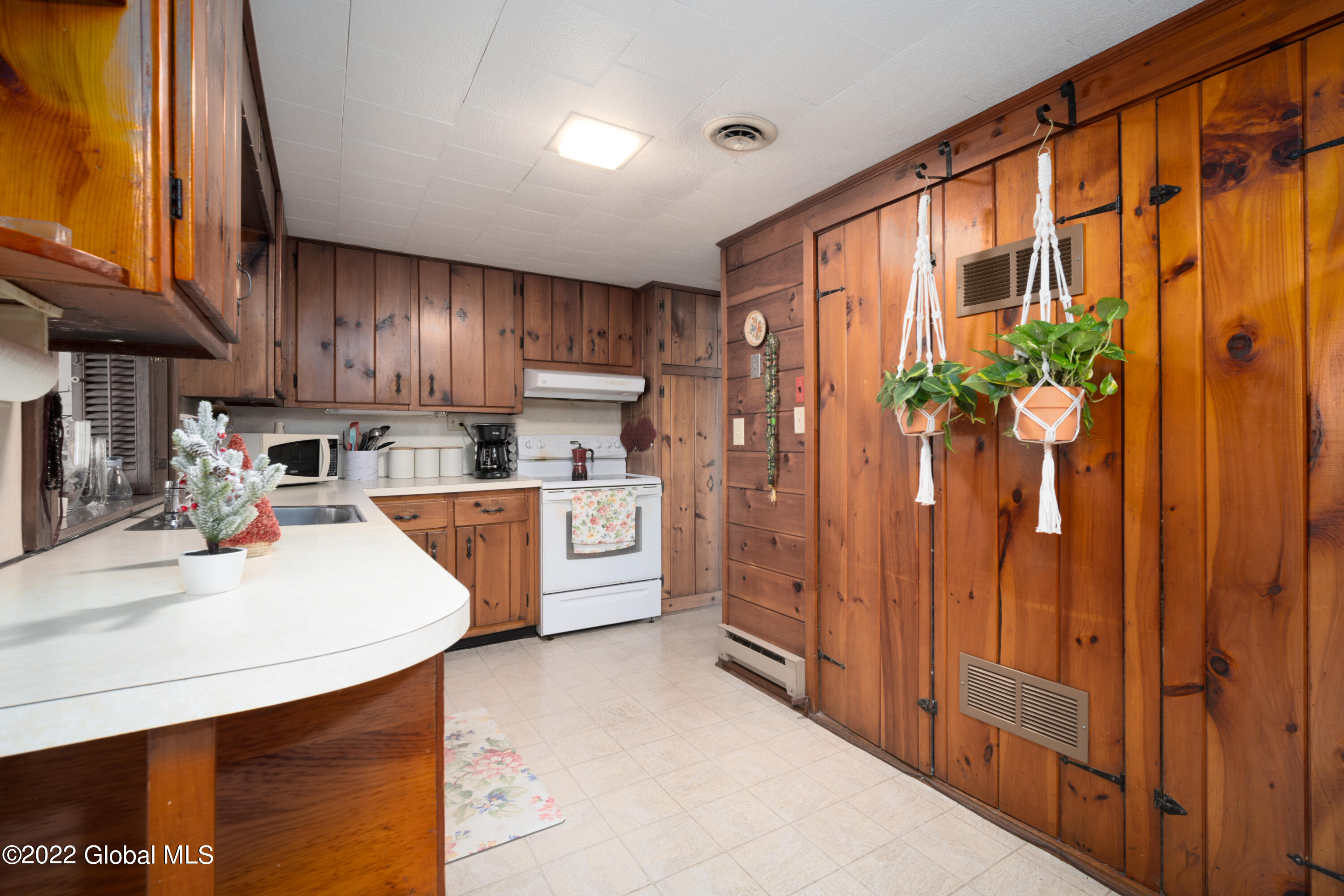 1771 Rugby Road Schenectady, NY 12309 - Photo 7 of 27 1771 Rugby Rd Schenectady NY print-6