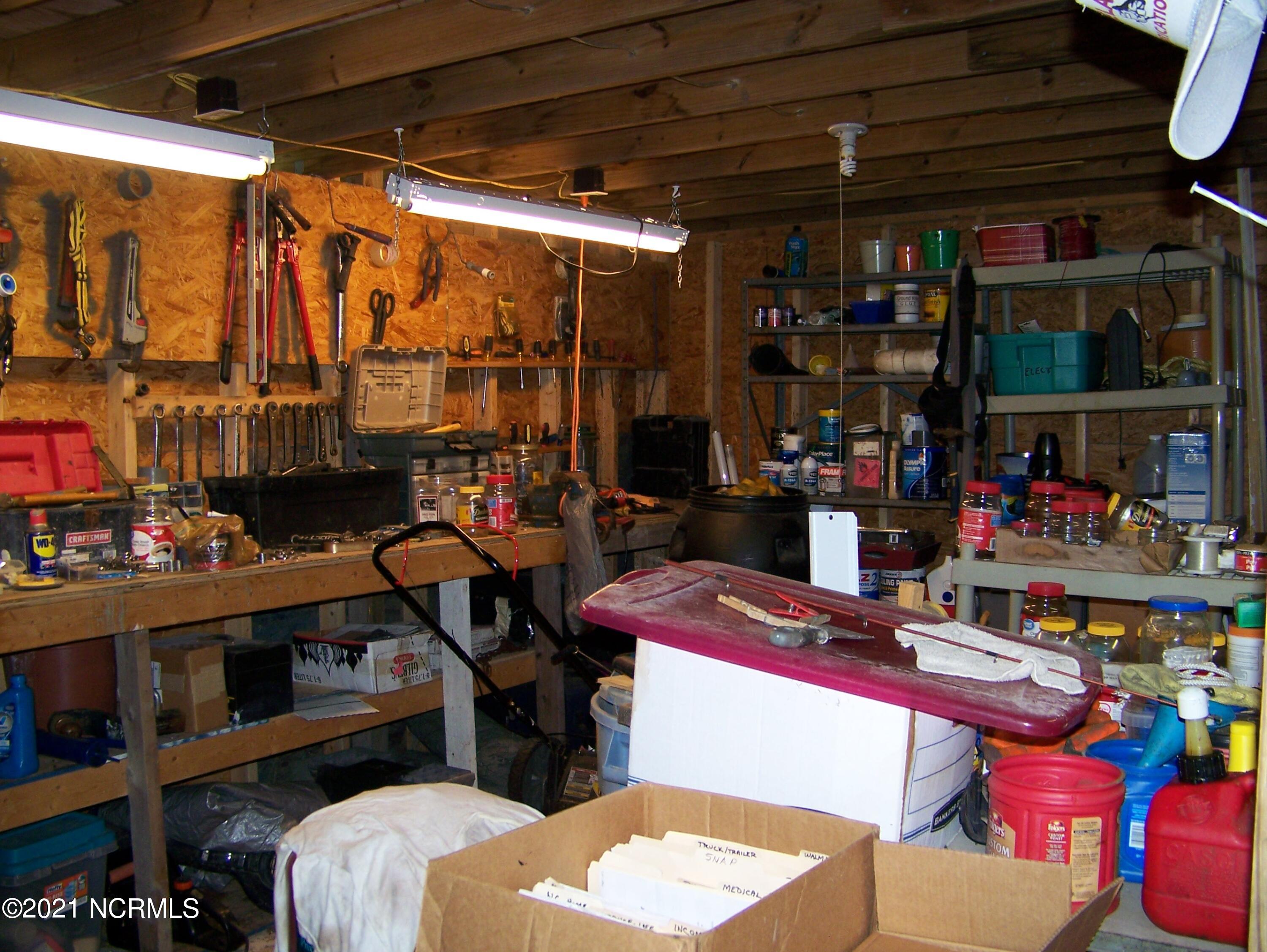 261 Shore Road Newport, NC 28570 - Photo 23 of 31 Workshop