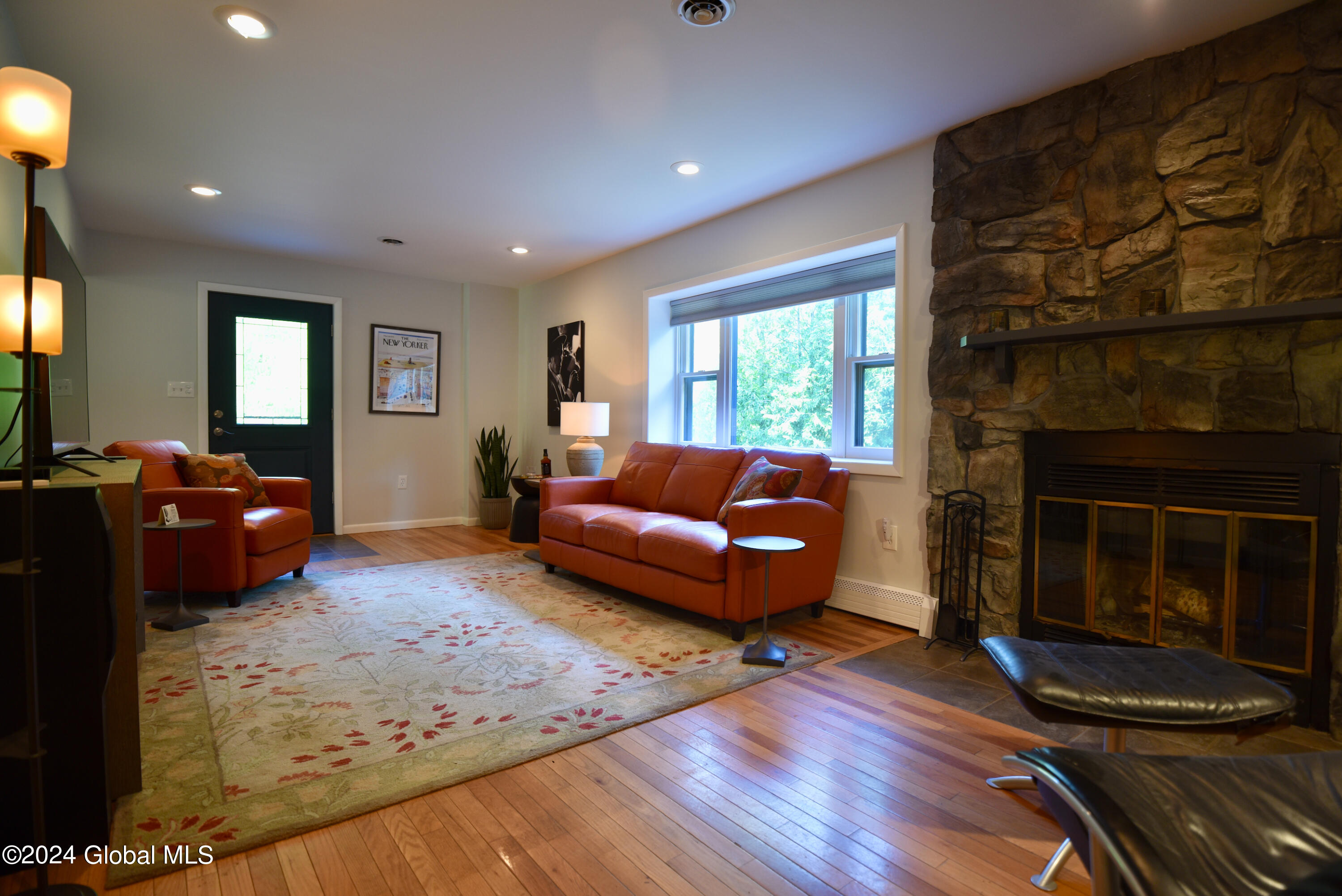 101 King Road Saratoga Springs, NY 12866 - Photo 12 of 64 9
