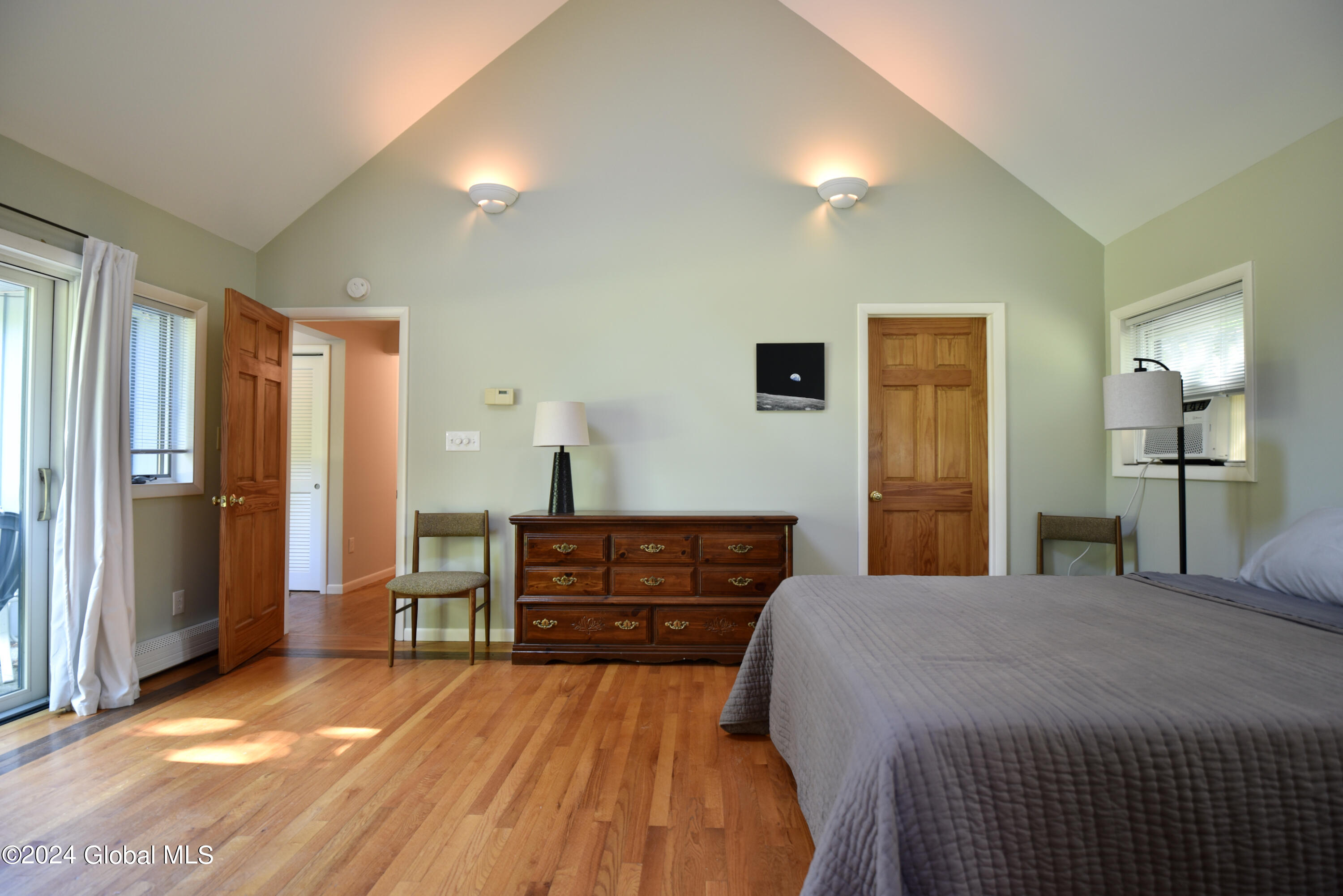 101 King Road Saratoga Springs, NY 12866 - Photo 18 of 64 24