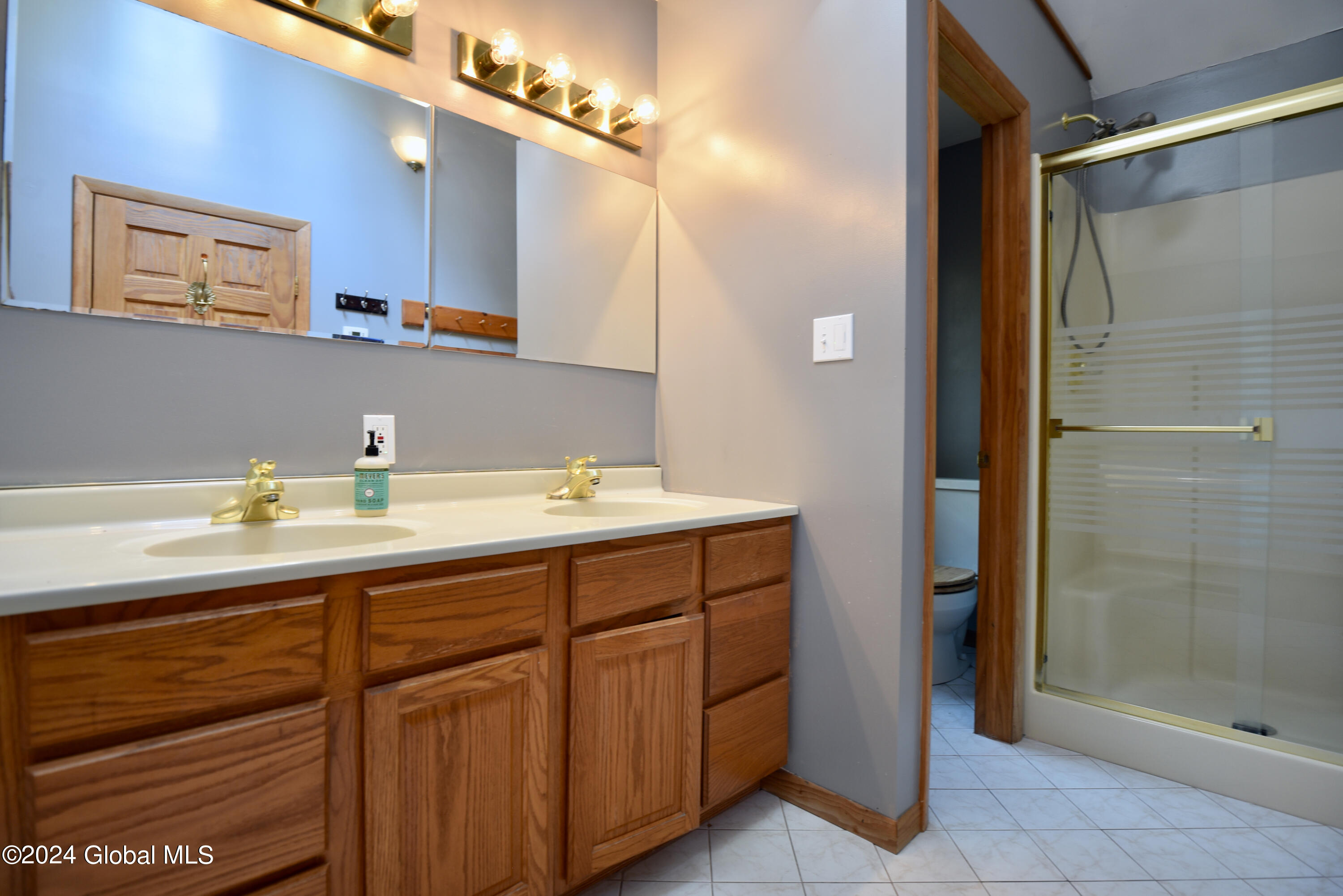 101 King Road Saratoga Springs, NY 12866 - Photo 22 of 64 29