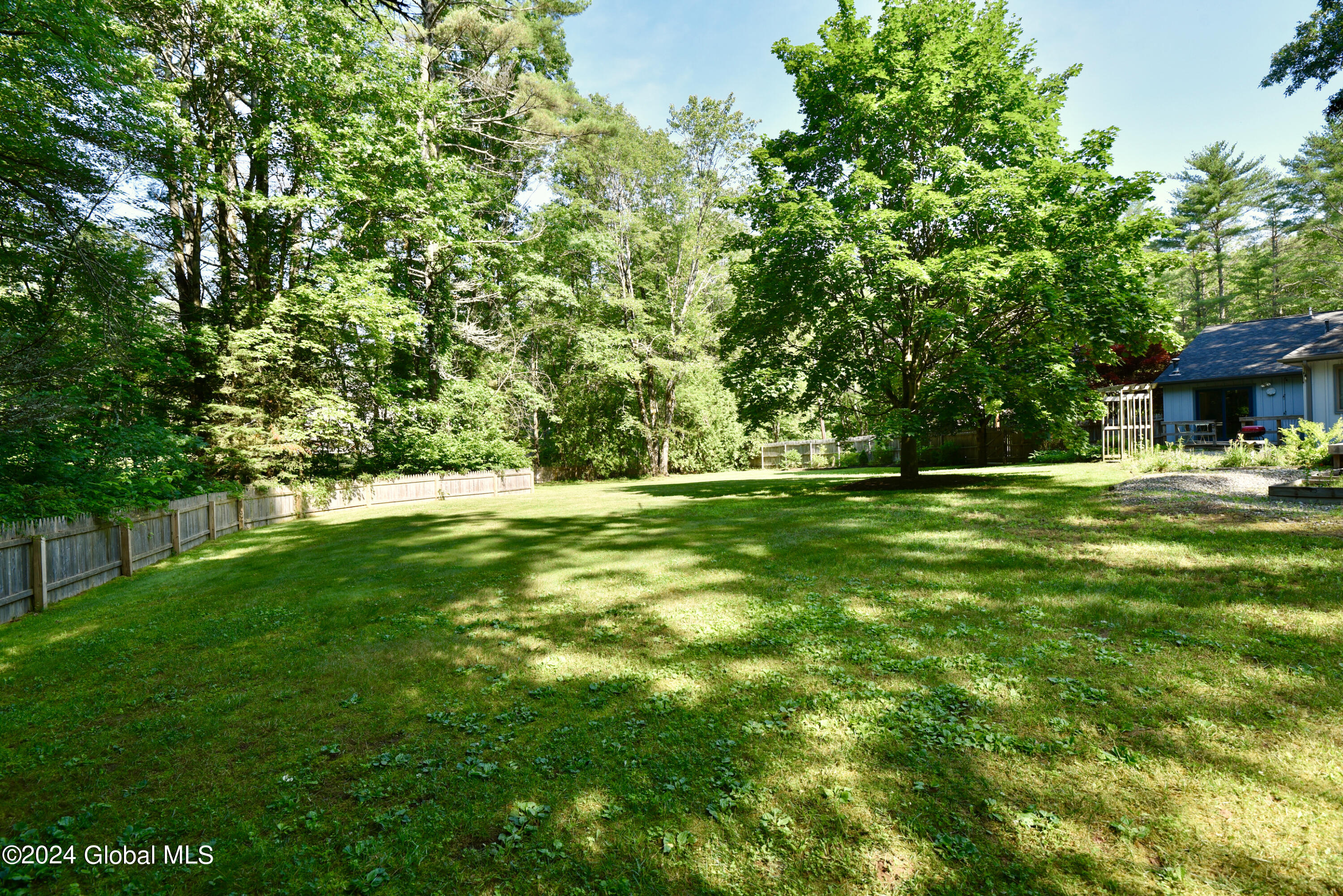 101 King Road Saratoga Springs, NY 12866 - Photo 41 of 64 53