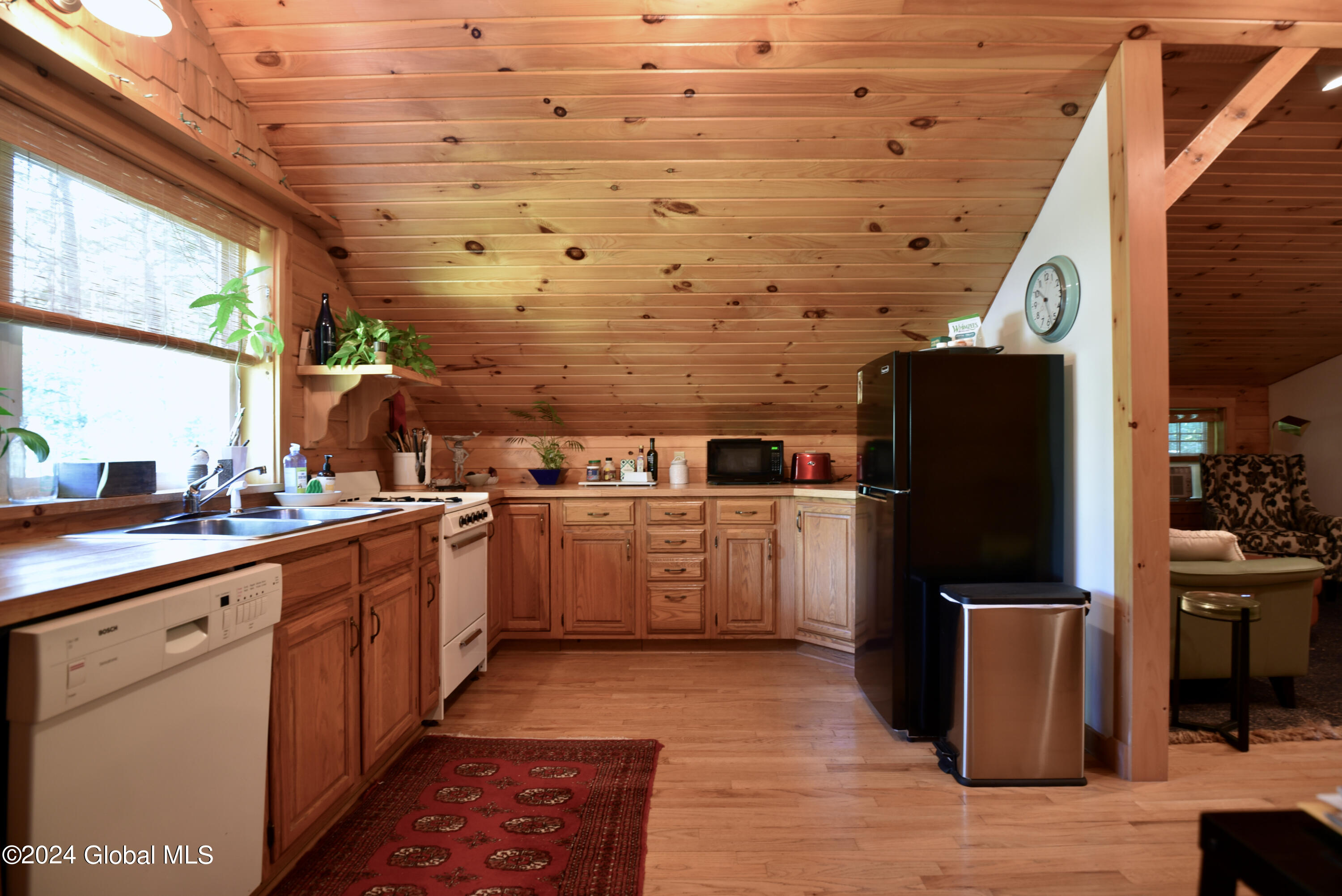 101 King Road Saratoga Springs, NY 12866 - Photo 45 of 64 40