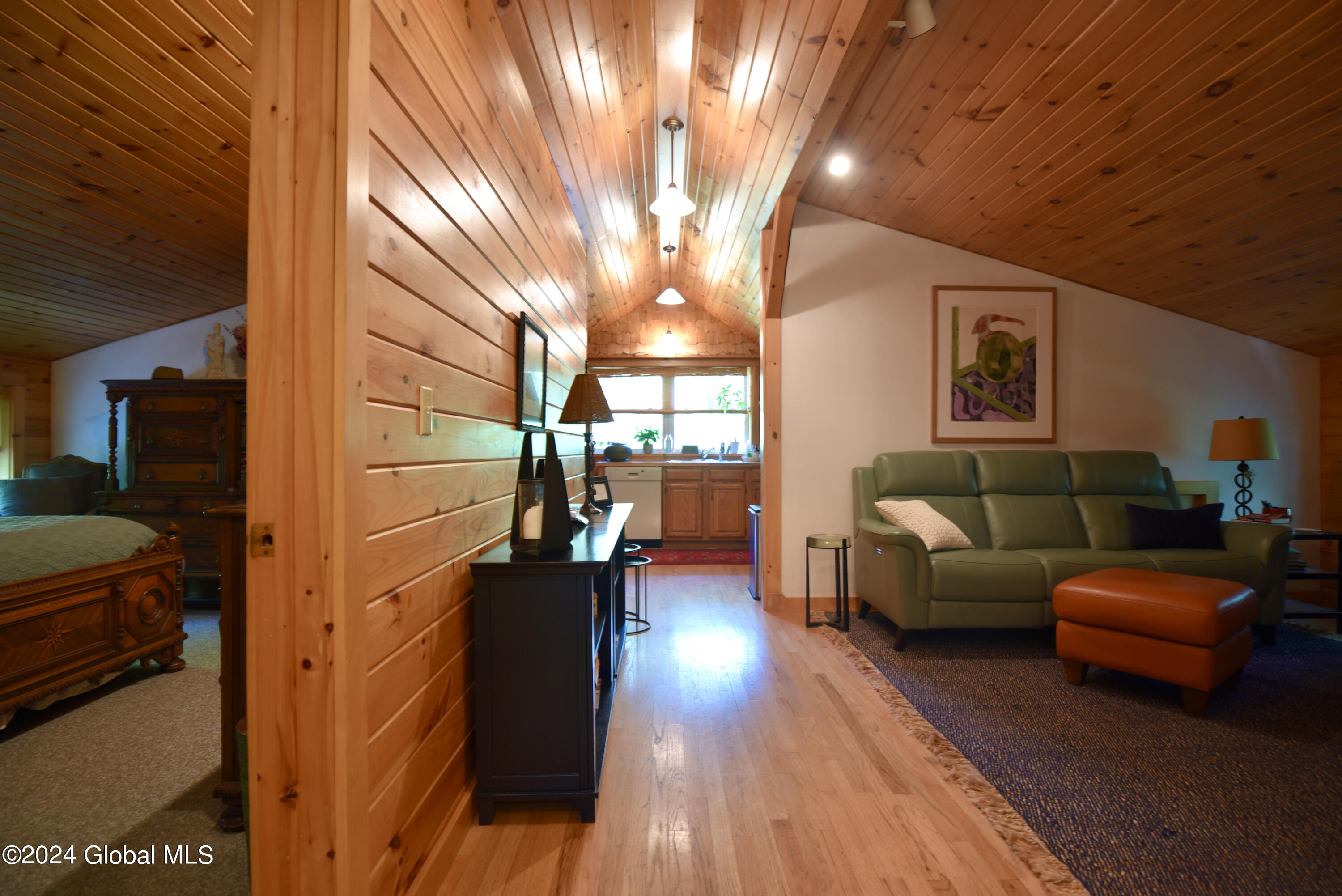 101 King Road Saratoga Springs, NY 12866 - Photo 52 of 64 36